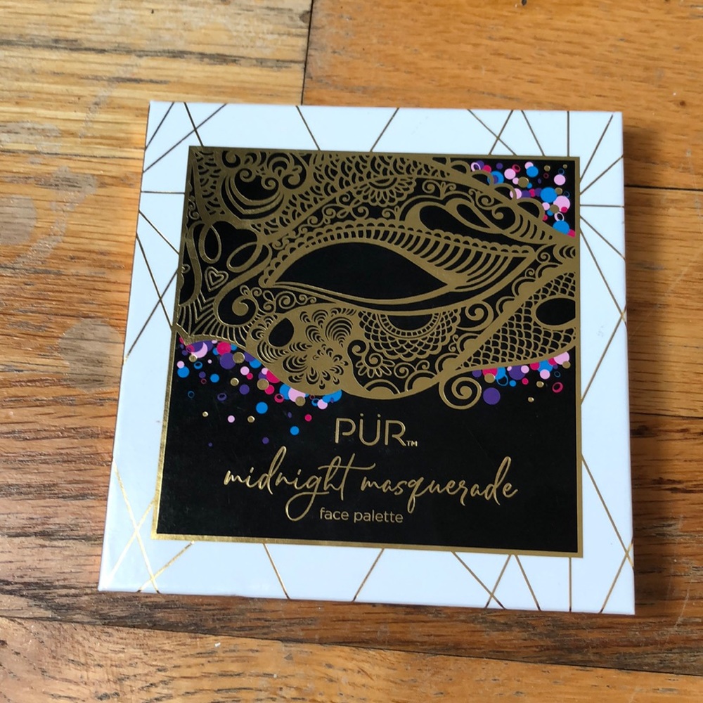 Pur Cosmetics Midnight Masquerade palette